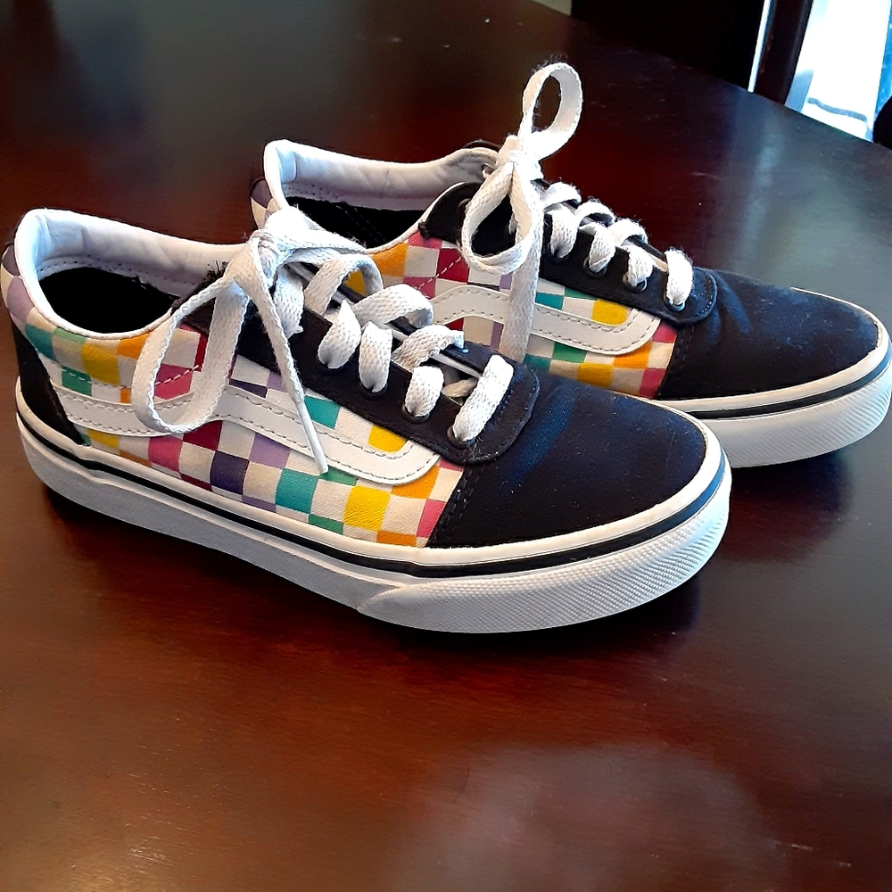 VANS RAINBOW SIZE 1